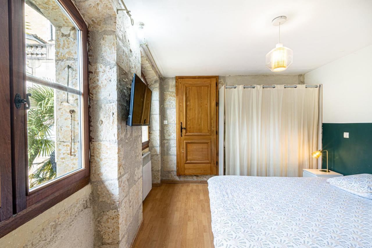 Superbe Appartement, Situe Au Coeur De La Ville. Auch Buitenkant foto