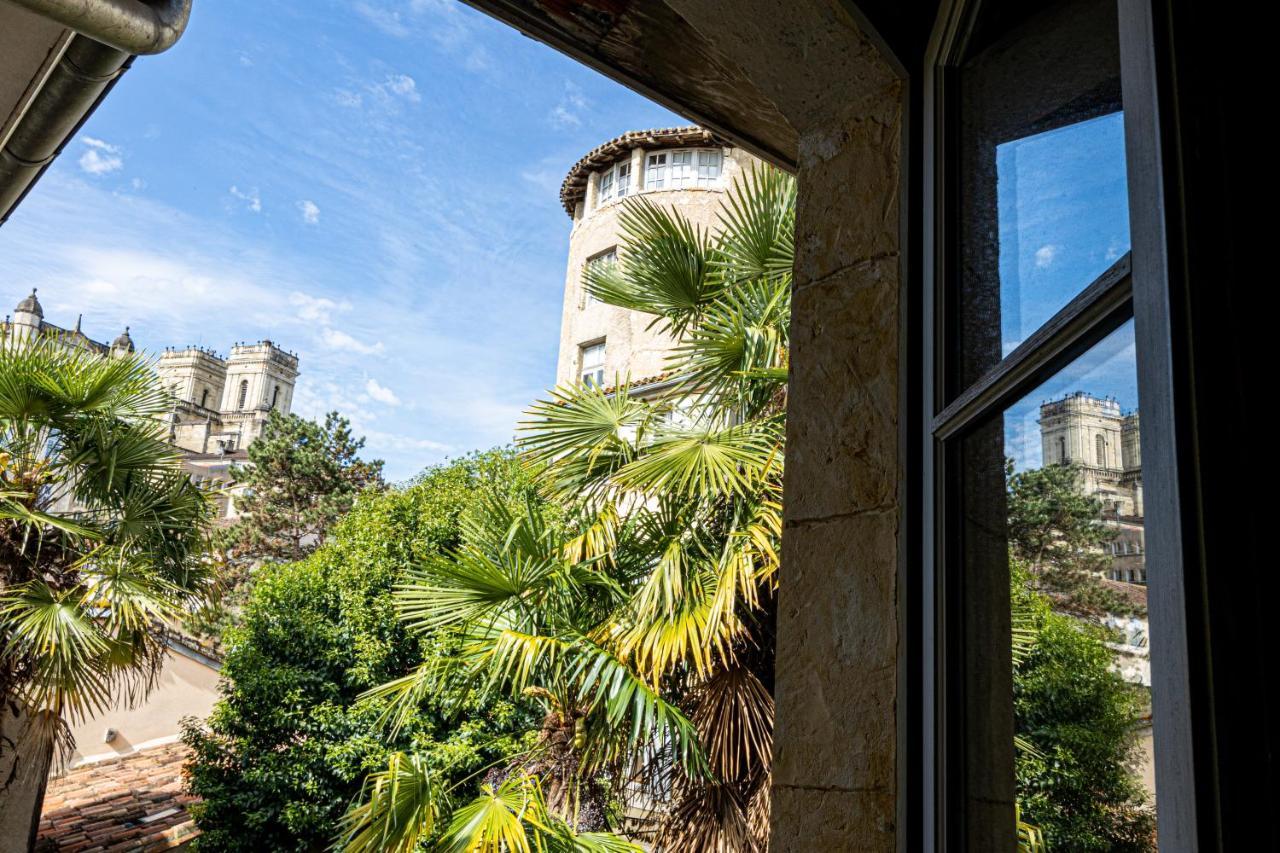 Superbe Appartement, Situe Au Coeur De La Ville. Auch Buitenkant foto