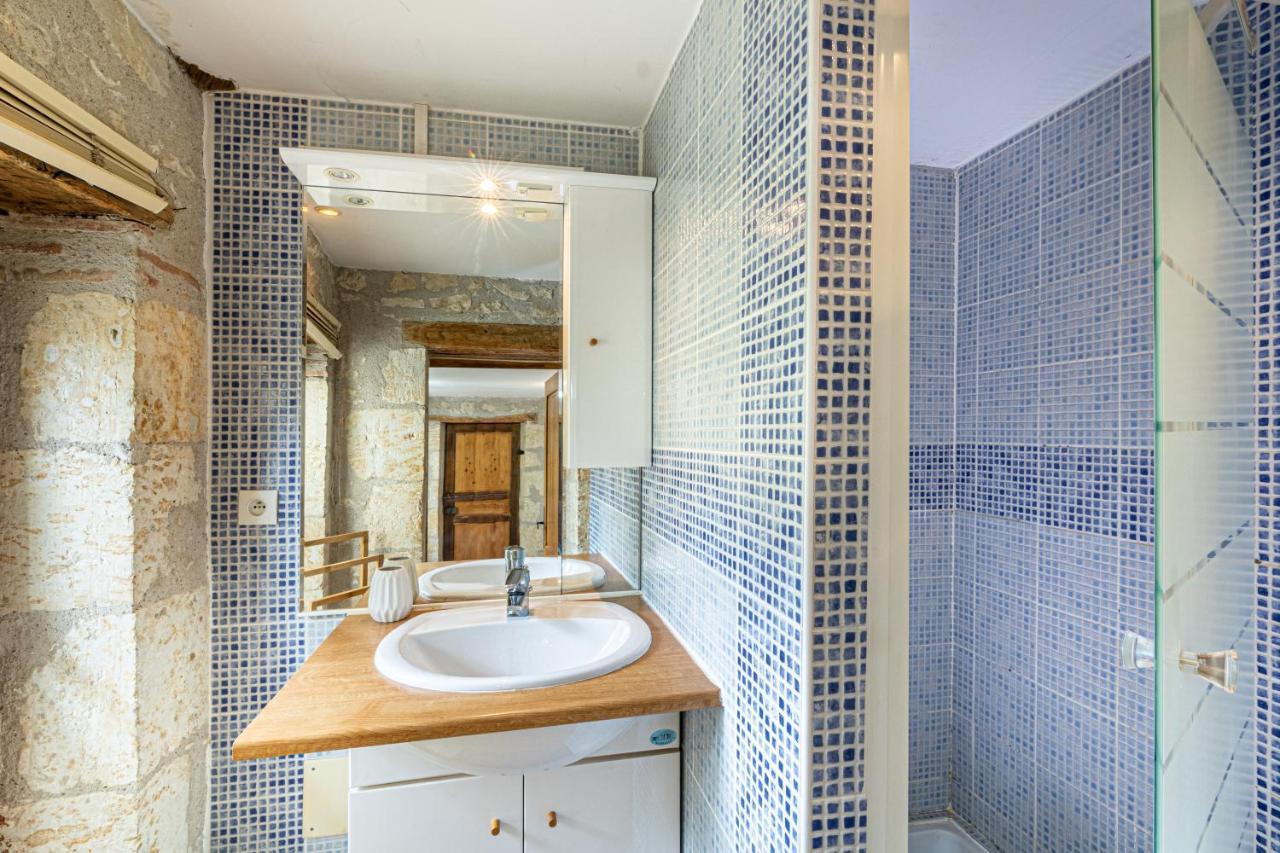 Superbe Appartement, Situe Au Coeur De La Ville. Auch Buitenkant foto